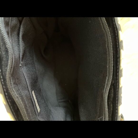 NWT Shiralea two tone black and beige woven straw tote with black double straps - Picture 8 of 14